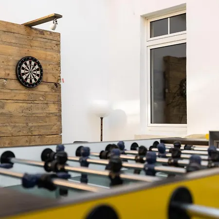 230 M2 Loft Mit Eigenem Wintergarten Mit Tischtennis & Dart, Kostenloser Parkplatz * Erfurt