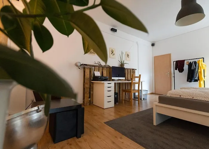 Apartamento 230 M2 Loft Mit Eigenem Wintergarten Mit Tischtennis & Dart, Kostenloser Parkplatz Erfurt
