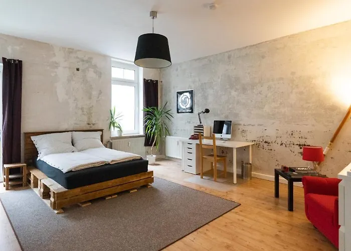 230 M2 Loft Mit Eigenem Wintergarten Mit Tischtennis & Dart, Kostenloser Parkplatz Apartamento Erfurt