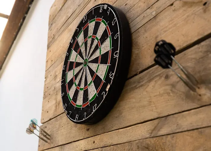 230 M2 Loft Mit Eigenem Wintergarten Mit Tischtennis & Dart, Kostenloser Parkplatz *